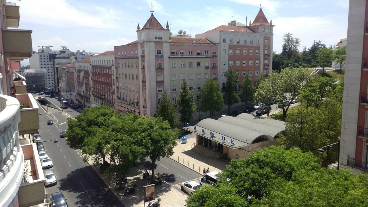 Rainbow Guesthouse 56 Lissabon Buitenkant foto